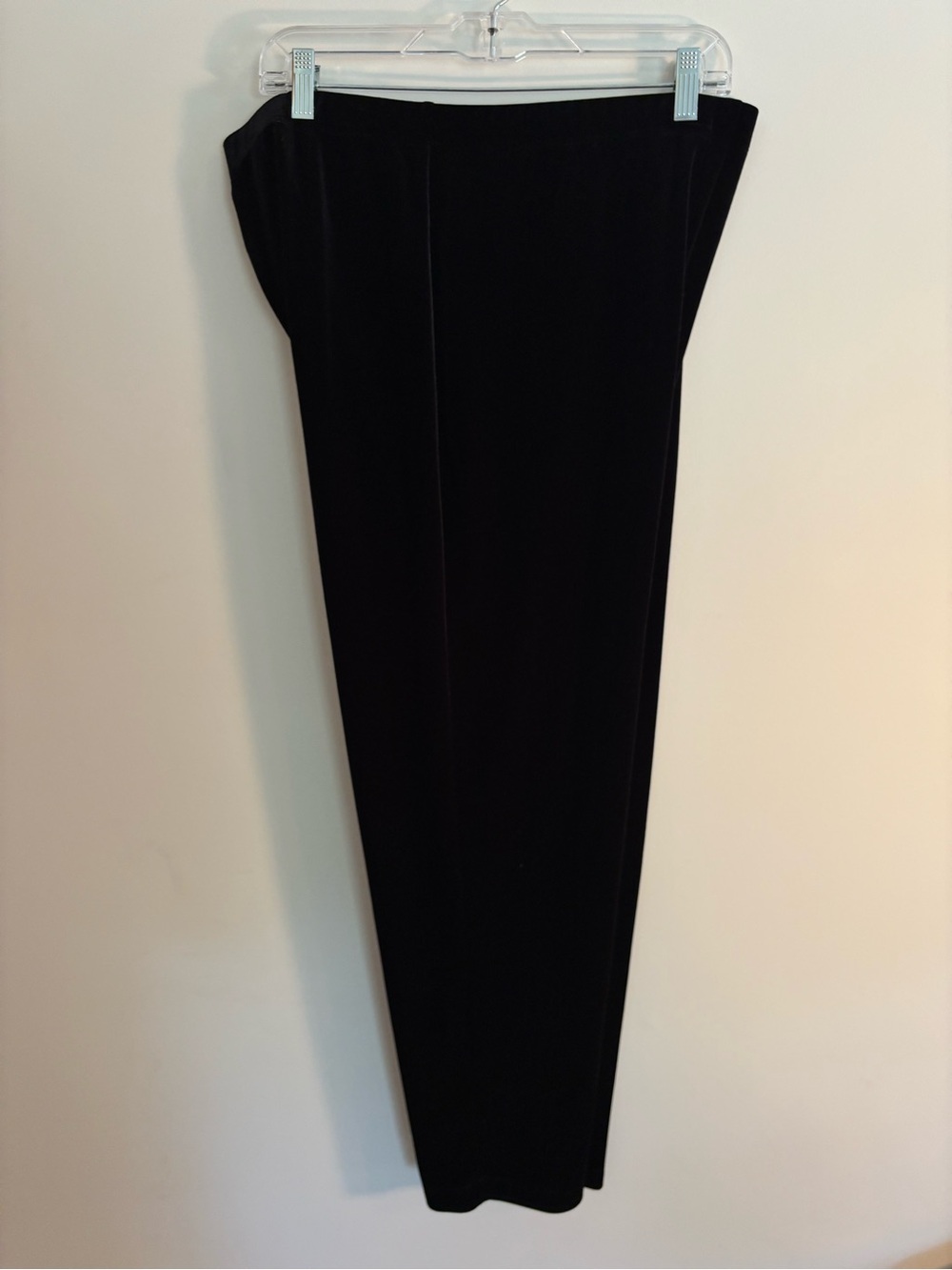 Chicos Traveler’s Black Velveteen Black Sleeveless Top & Pants Set - Picture 5 of 9